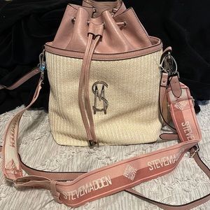 NWT BMayor Steve Madden Hobo Crossbody Bag/ Shoulder Purse